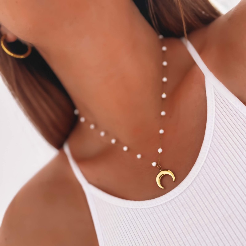 Naszyjnik ze stali księżyc kolor złoty białe koraliki