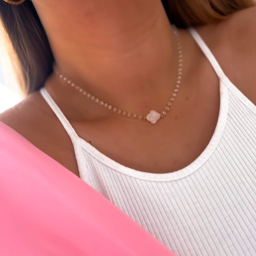 Naszyjnik kwiatek kamień kryształ górski koraliki białe