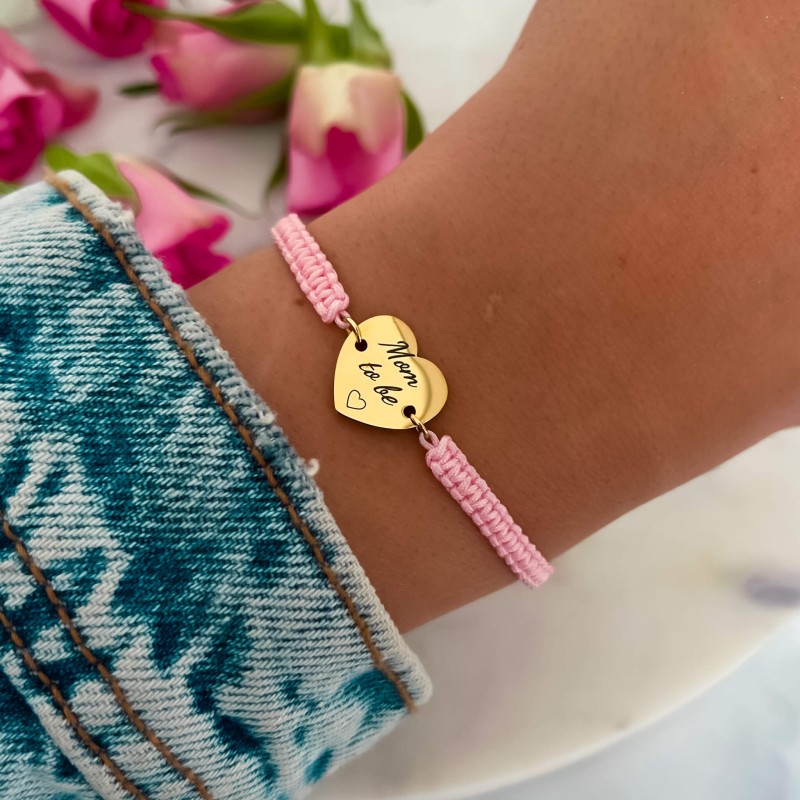 Bransoletka dla mamy z grawerem mom to be stal na różowym sznurku