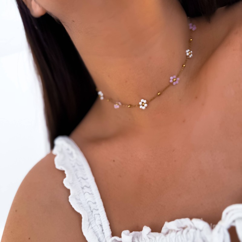 Naszyjnik choker  z kwiatkami stal kolor złoty kwiatuszki białe różowe