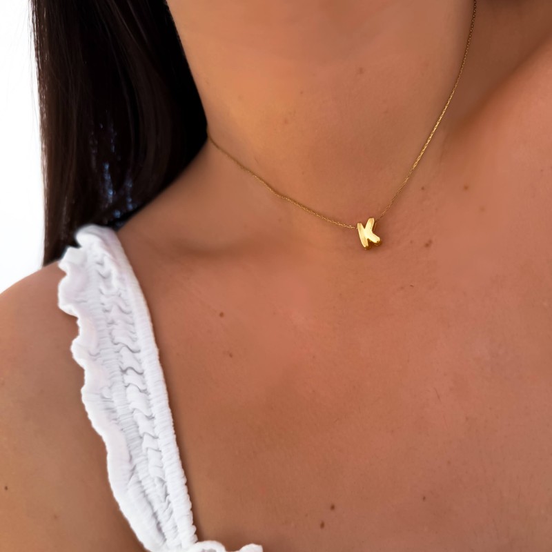 Naszyjnik z dmuchaną literką K ze stali stal kolor złoty