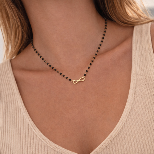 Naszyjnik stal chirurgiczna czarne koraliki nieskończoność 